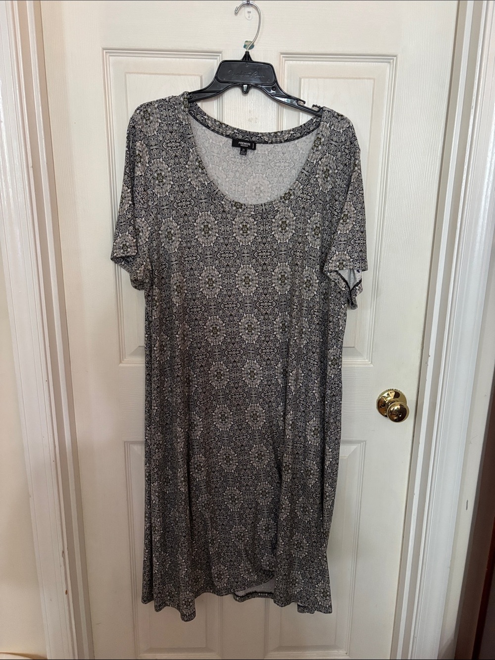 Premise Crew Short Sleeve Dress!
